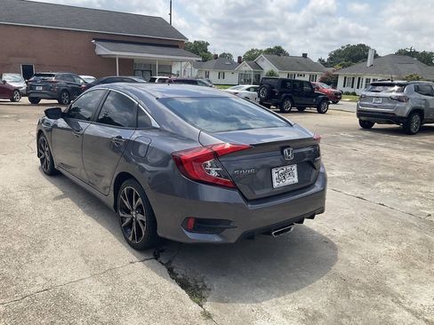 Used 2019 Honda Civic Sport image 5