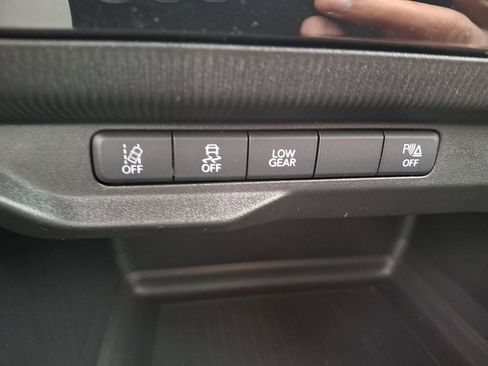 New 2026 Jeep Cherokee Laredo image 18