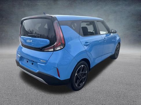 Used 2023 Kia Soul EX FWD image 10