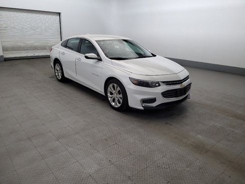 Used 2018 Chevrolet Malibu Premier FWD image 13