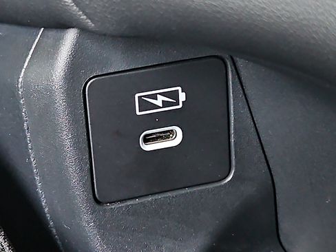 Used 2025 Honda HR-V LX image 24