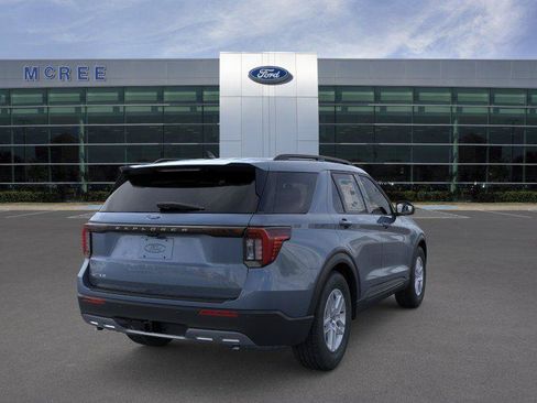 New 2026 Ford Explorer Active w/ Active Comfort Package RWD image 8