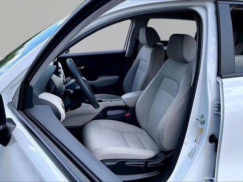 Certified 2025 Honda HR-V LX image 15