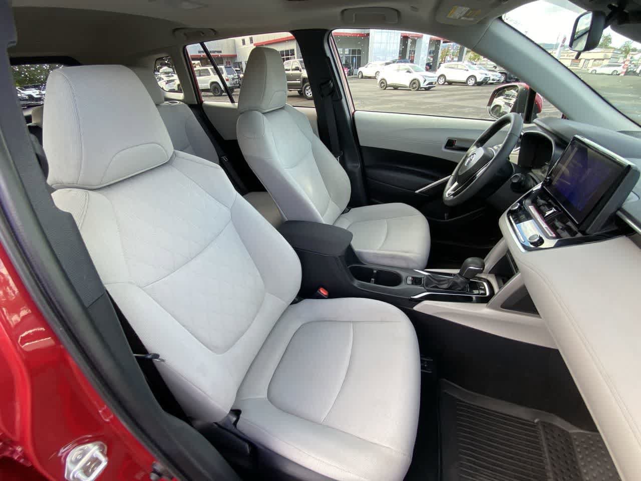 Certified 2024 Toyota Corolla Cross LE w/ Moonroof Package AWD/4WD image 24