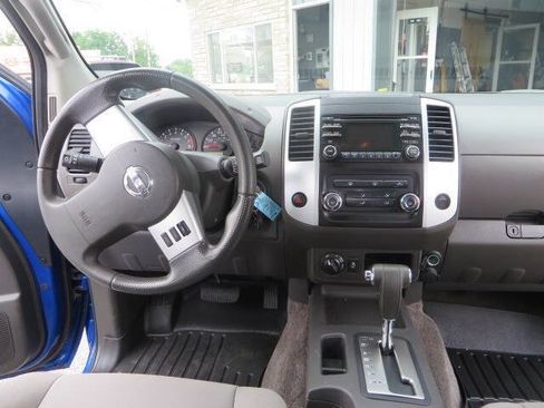 Used 2013 Nissan Xterra S AWD/4WD image 33