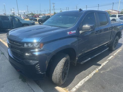 Used 2022 Chevrolet Silverado 1500 LT Trail Boss w/ Convenience Package II AWD/4WD image 5