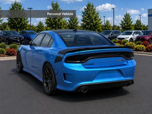 Used 2019 Dodge Charger Scat Pack w/ Daytona Edition Group RWD image 3