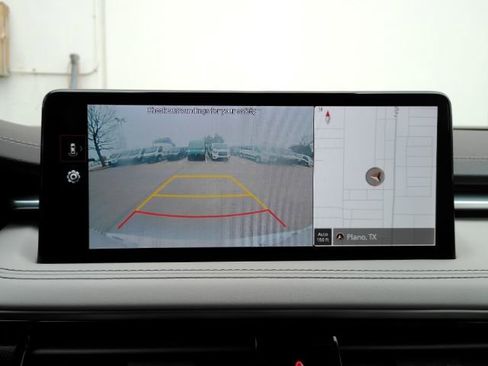 Used 2024 Genesis G70 2.5T image 8