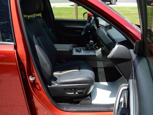 Used 2024 MAZDA CX-90 3.3 Turbo w/ Premium Plus Pkg AWD/4WD image 20