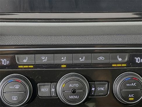 Used 2021 Volkswagen Atlas SEL R-Line image 21