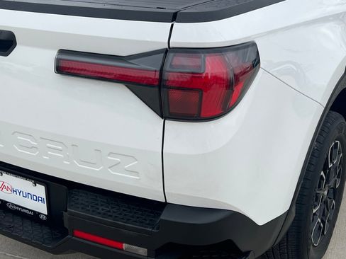 Used 2024 Hyundai Santa Cruz SEL w/ Activity Package image 14