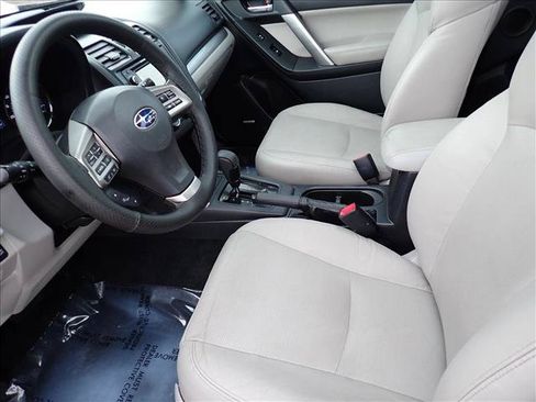 Used 2014 Subaru Forester 2.5i Touring AWD/4WD image 11