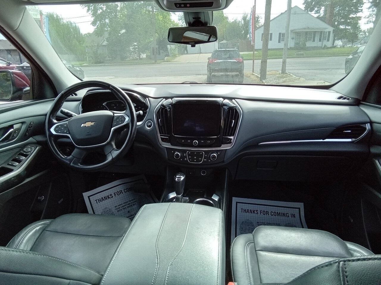 Used 2018 Chevrolet Traverse Premier w/ Driver Confidence II Package FWD image 8