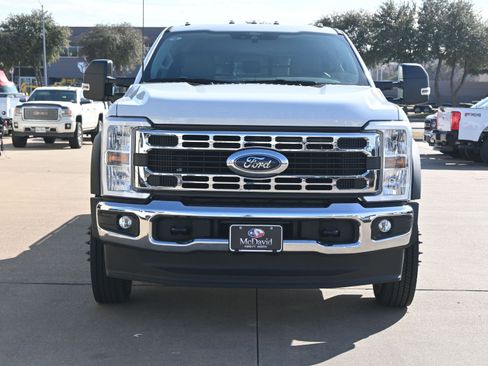 New 2026 Ford F550 2WD Crew Cab image 9