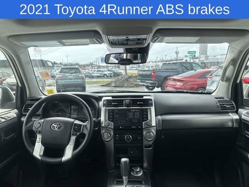 Used 2021 Toyota 4Runner SR5 Premium w/ Moonroof Package AWD/4WD image 20