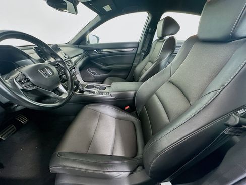 Used 2020 Honda Accord Sport image 13