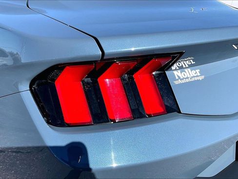 Used 2024 Ford Mustang GT Premium image 30