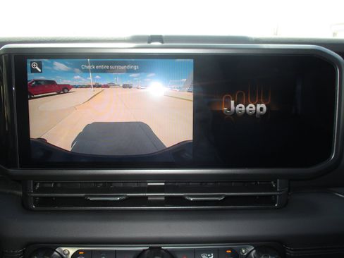 New 2026 Jeep Gladiator Sport image 26