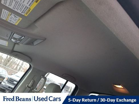 Used 2018 Nissan Frontier SV image 21