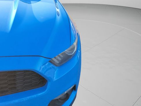 Used 2017 Ford Mustang Premium image 14