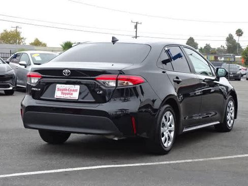 Certified 2024 Toyota Corolla LE FWD image 13