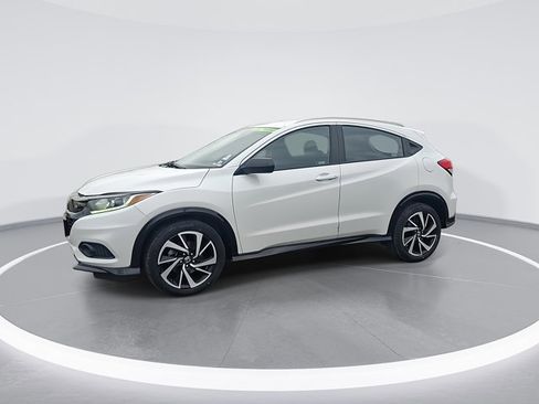 Used 2019 Honda HR-V Sport image 5
