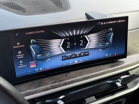 Used 2024 BMW X5 xDrive40i w/ Premium Package image 13