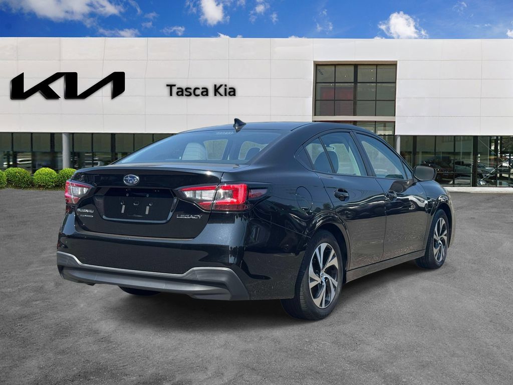 Used 2024 Subaru Legacy Premium AWD/4WD image 4