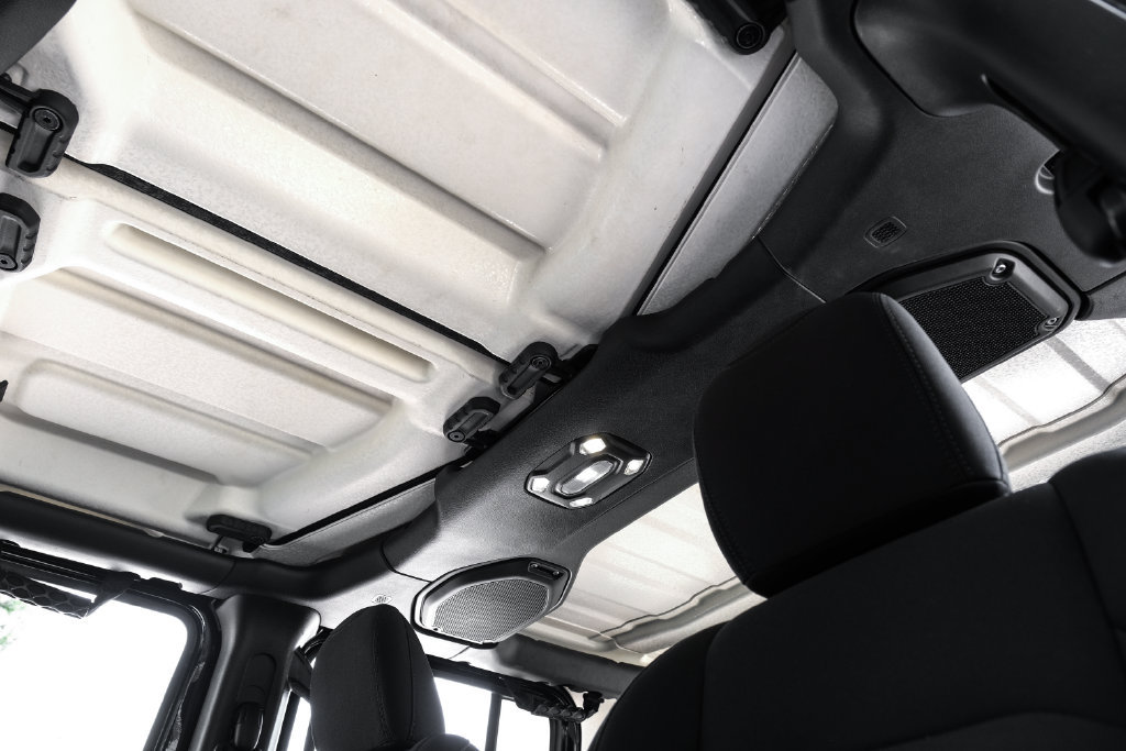 Used 2022 Jeep Wrangler Unlimited Sport AWD/4WD image 8