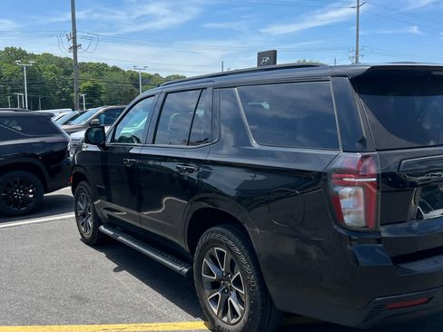 Certified 2023 Chevrolet Tahoe Z71 w/ Luxury Package AWD/4WD image 4
