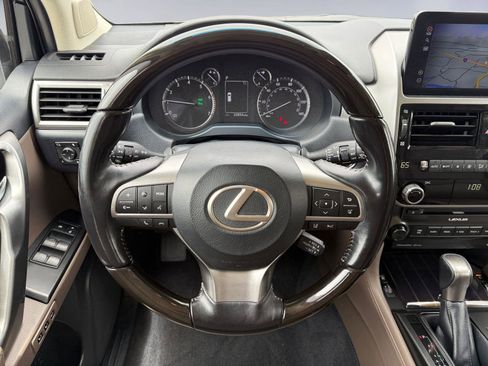 Used 2022 Lexus GX 460 Premium w/ Premium Package AWD/4WD image 22