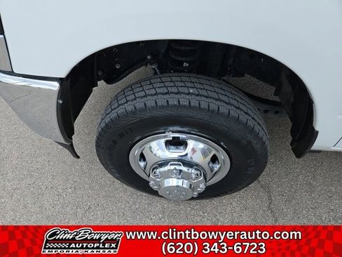 Used 2024 RAM 3500 SLT w/ Quick Order Package 2YG SLT image 22