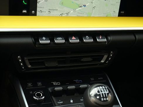 Used 2022 Porsche 911 Carrera S RWD image 19