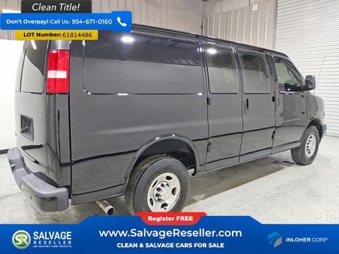 Used 2023 Chevrolet Express 2500 w/ Driver Convenience Package RWD image 4
