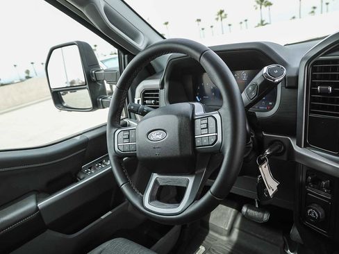 Used 2025 Ford F150 XLT w/ Equipment Group 301A Standard image 15