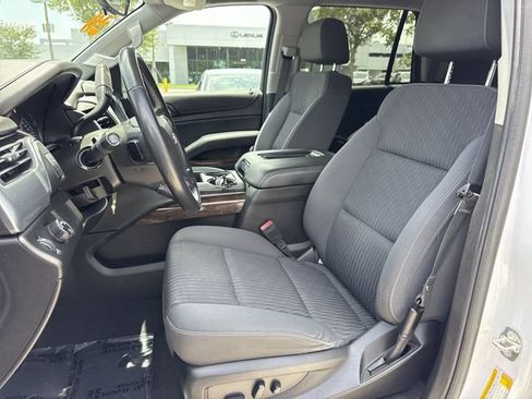 Used 2020 Chevrolet Tahoe LS RWD image 11