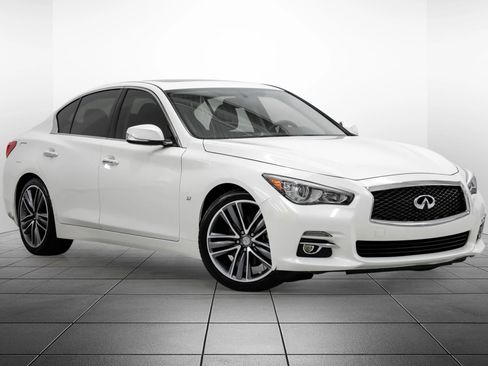 Used 2014 INFINITI Q50 Premium w/ Navigation Package image 7