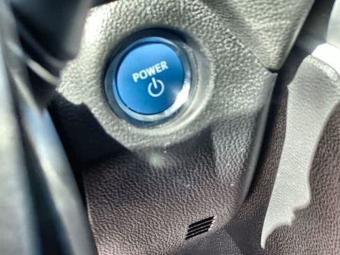 Used 2022 Toyota RAV4 XLE w/ XLE Grade Weather Package image 28