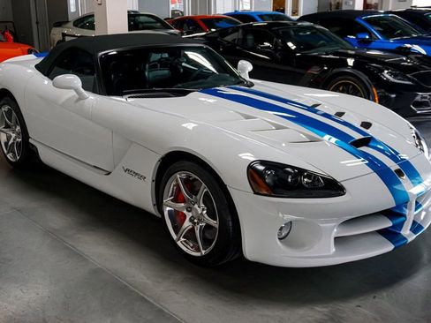 Used 2009 Dodge Viper SRT-10 w/ Protection Group image 6