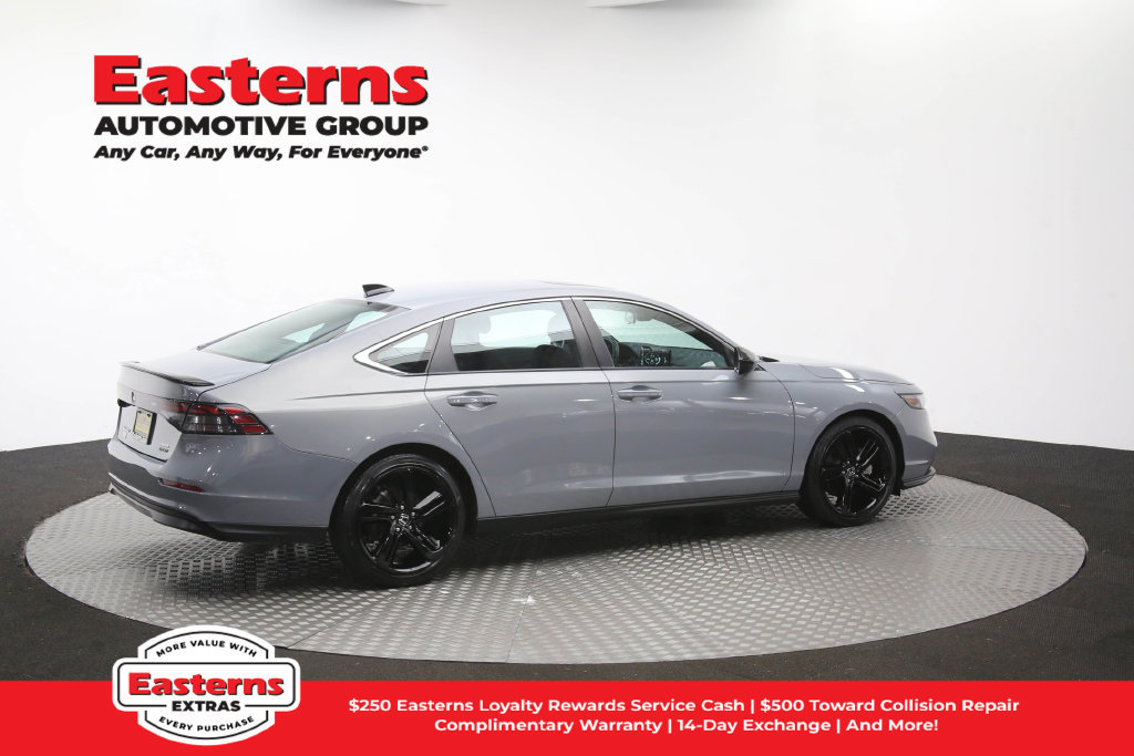 Used 2023 Honda Accord Sport image 44