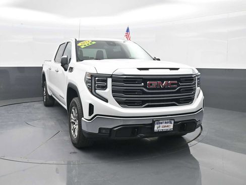 Used 2024 GMC Sierra 1500 SLT AWD/4WD image 2