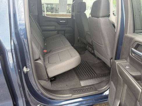 Used 2022 Chevrolet Silverado 1500 LT AWD/4WD image 21