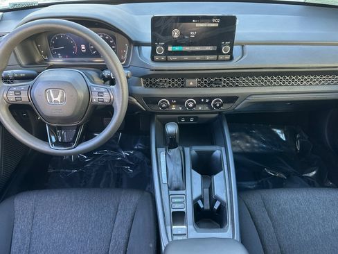 Used 2023 Honda Accord LX image 14