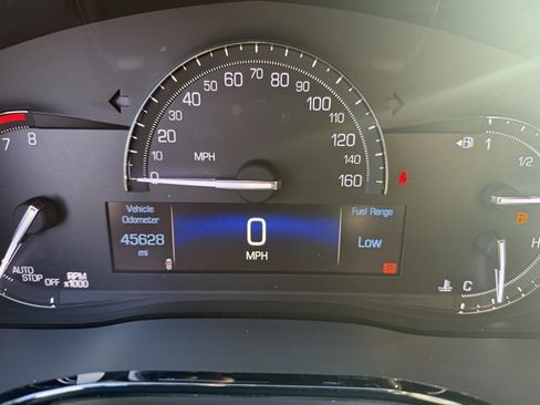 Used 2018 Cadillac XT5 FWD image 20