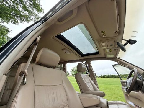 Used 2000 Toyota Land Cruiser AWD/4WD image 77