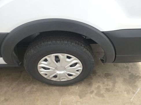 Used 2023 Ford Transit 350 XLT image 11