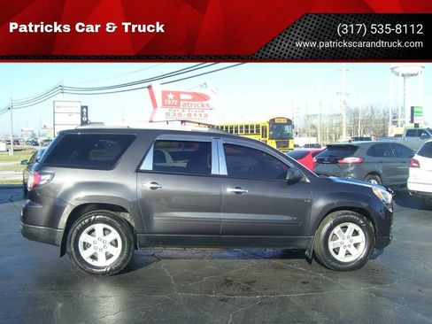 Used 2014 GMC Acadia SLE image 1