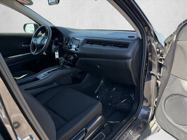 Used 2017 Honda HR-V LX image 12