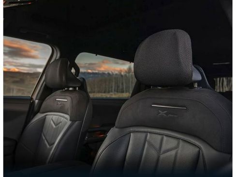 New 2027 Kia Telluride S image 10