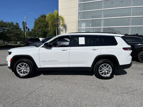 Used 2025 Jeep Grand Cherokee L Laredo AWD/4WD image 6